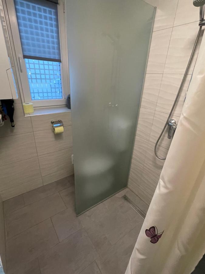 Heni Apartment Бюк Экстерьер фото