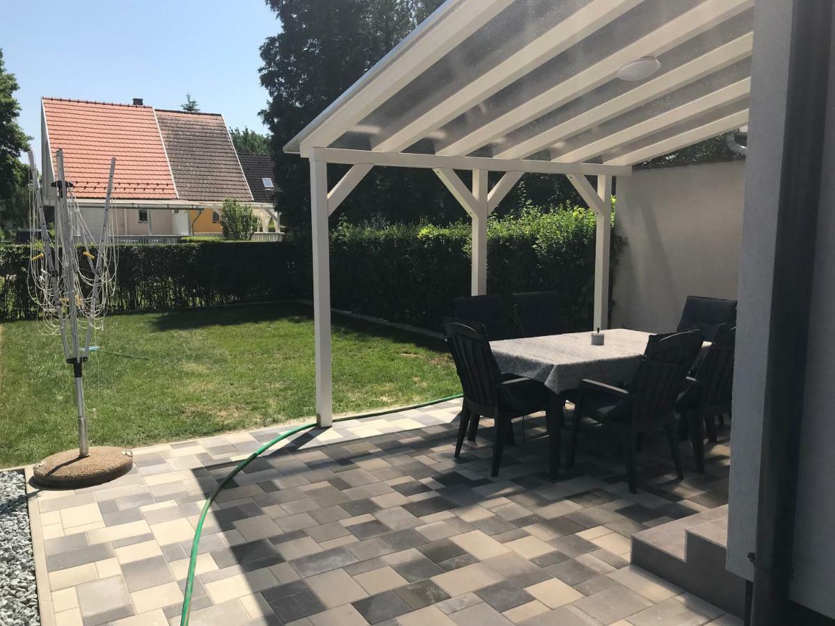 Heni Apartment Бюк Экстерьер фото